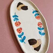 Load image into Gallery viewer, Nº295 flower bats | PASTRY PLATE