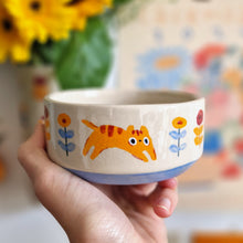 Load image into Gallery viewer, Nº222 flower cat | BOWL second choice