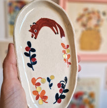 Load image into Gallery viewer, Nº261 fox and flowers | PASTRY PLATE with gold