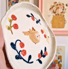 Load image into Gallery viewer, Nº260 owl with roses | PASTRY PLATE with gold