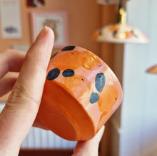 Load image into Gallery viewer, bee | MINI CUP second choice