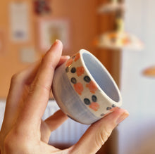 Load image into Gallery viewer, Nº325 black cat | MINI CUP second choice