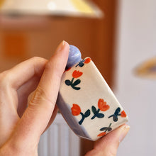 Load image into Gallery viewer, Nº432 cat | MINI CUP with handle second choice