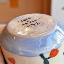 Load image into Gallery viewer, Nº432 cat | MINI CUP with handle second choice