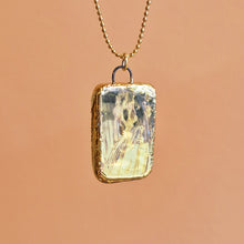 Load image into Gallery viewer, flower | CHARM with gold