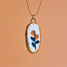Load image into Gallery viewer, flower | CHARM with gold