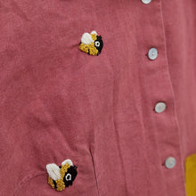 Load image into Gallery viewer, hand embroidered bumblebee | LINEN WAISTCOAT