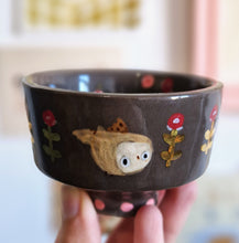 Load image into Gallery viewer, Nº263 owls | DARK CUP with gold
