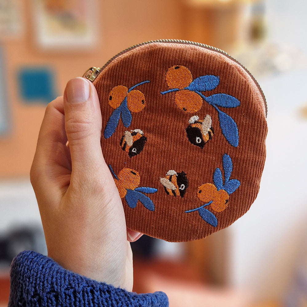 embroidered bumblebees | PURSE preorder
