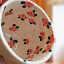 Load image into Gallery viewer, Nº525 of horse | CUP with handle
