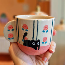 Load image into Gallery viewer, Nº521 cat &amp; stripes | CUP with handle
