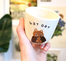 Load image into Gallery viewer, Nº136 bat day | BLUE CUP
